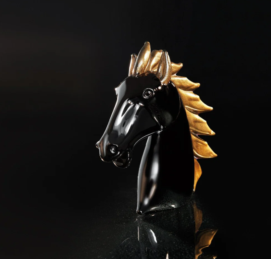 Horse Head Medium Black Gold